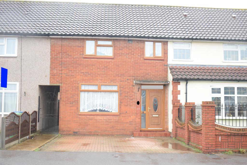 3 Bedroom Terraced For Sale in Fullarton Crescent, South Ockendon