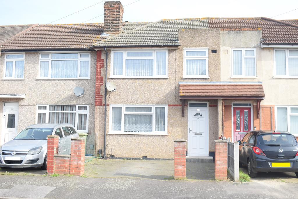 3 Bedroom Terraced For Sale in Northwood Avenue, Elm Park, Essex, RM12 4PU Readings Property