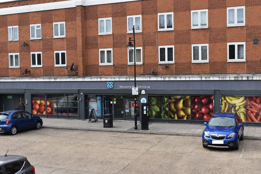 3 Bedroom Terraced For Sale in Northwood Avenue, Elm Park, Essex, RM12 4PU Readings Property