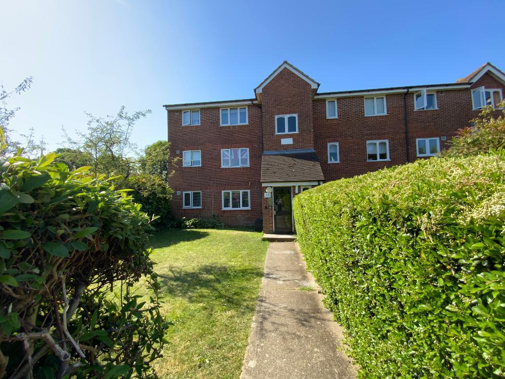 Latimer Drive, Hornchurch, Essex, RM12 6TQ