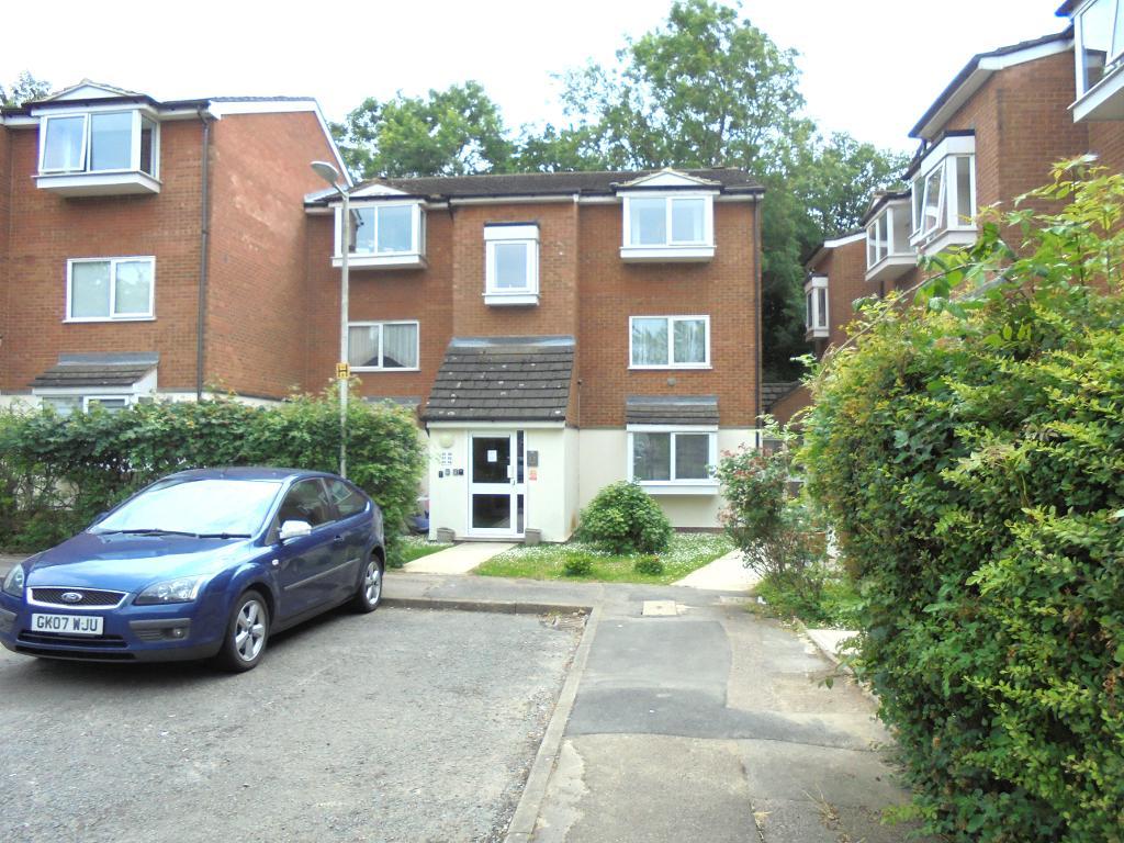 Harkness Close, Harold Hill, Romford, Essex, RM3 9NX