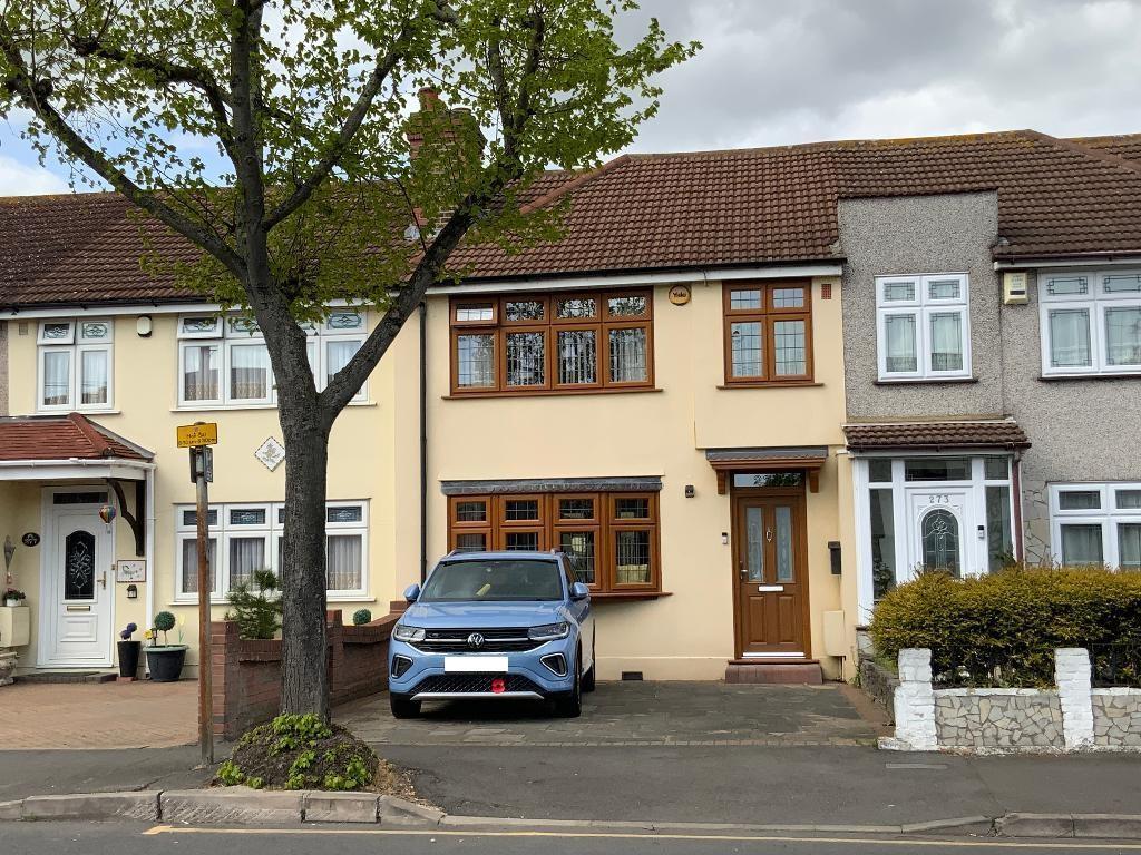 Elm Park Avenue, Elm Park, Hornchurch, Essex, RM12 4PG