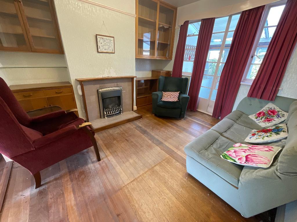 Rosebank Avenue, Hornchurch, Essex, RM12 5QS